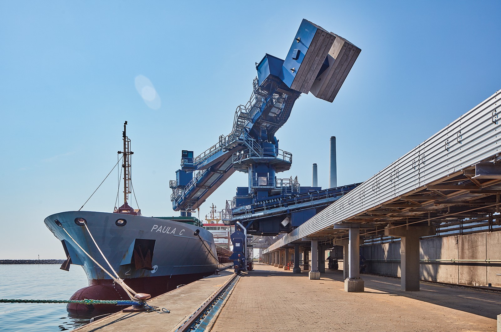 ship and ship loader at dock