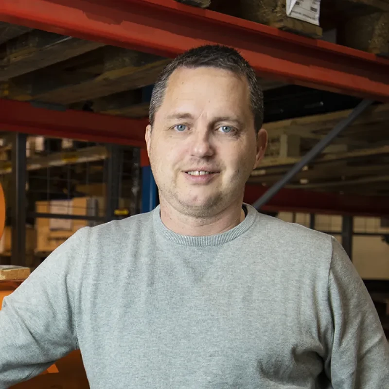 male employee at Bruks Siwertell