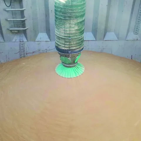 Siwertell ship loader spout loading grain Siwertell ship loader spout loading grain