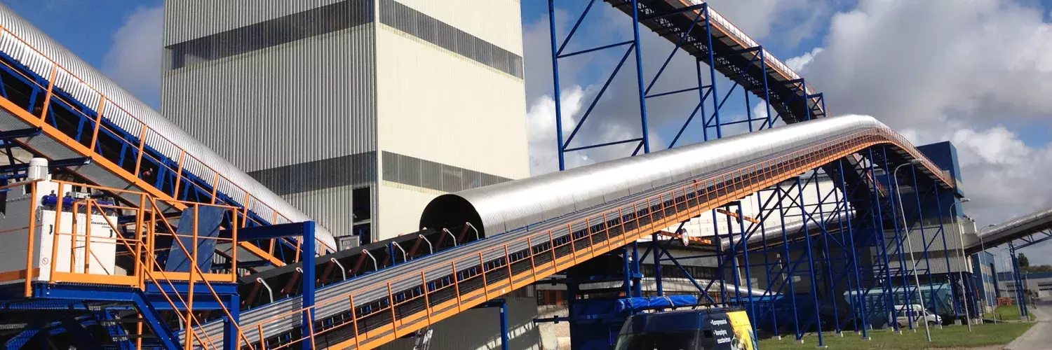 Bruks Siwertell conveying equipment