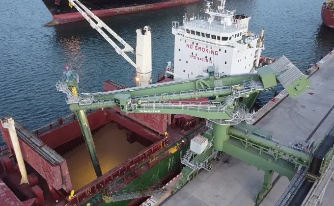 Siwertell ship unloader in Mexico