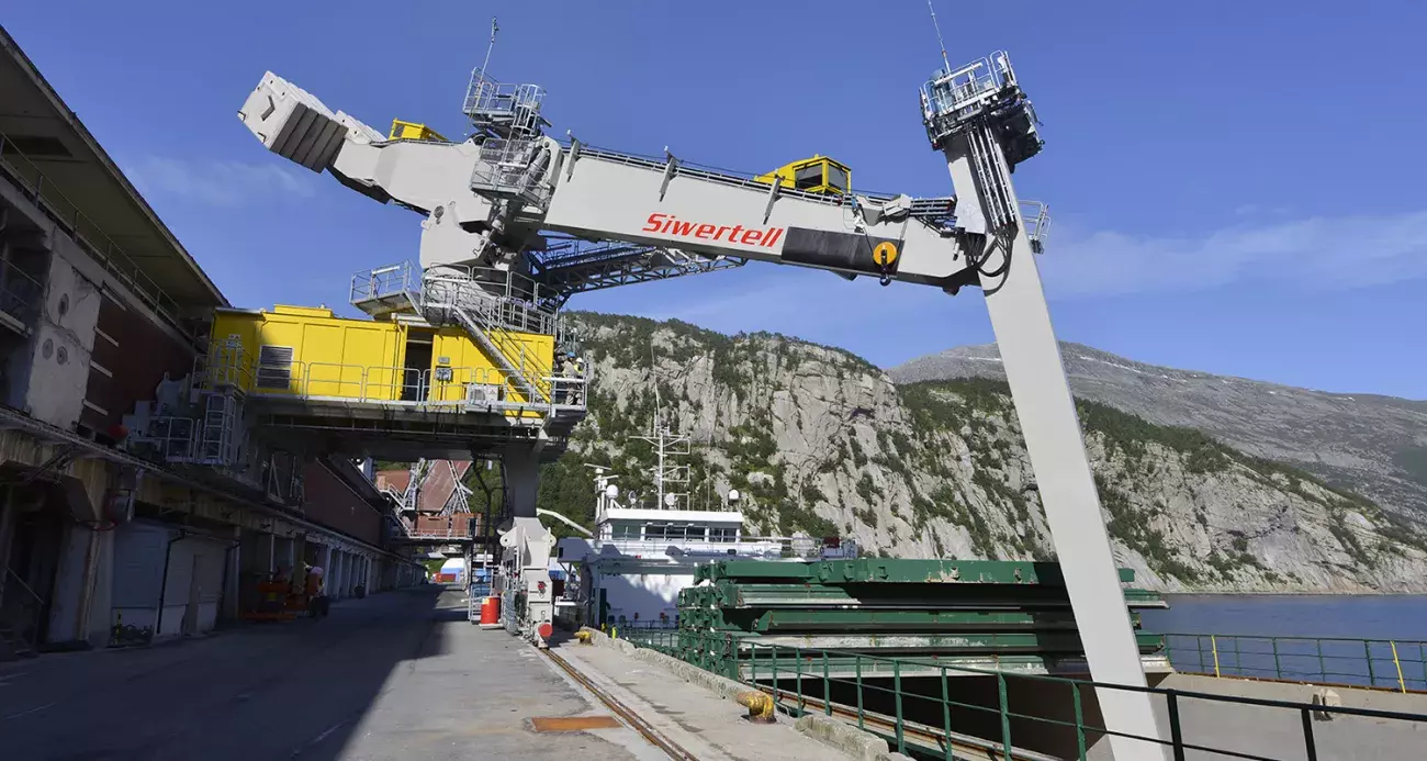 Siwertell ship unloader in Norway