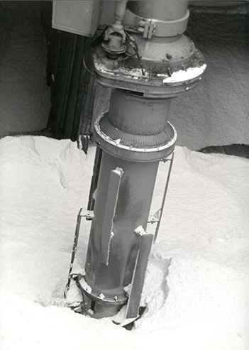 Counter-rotating inlet feeder